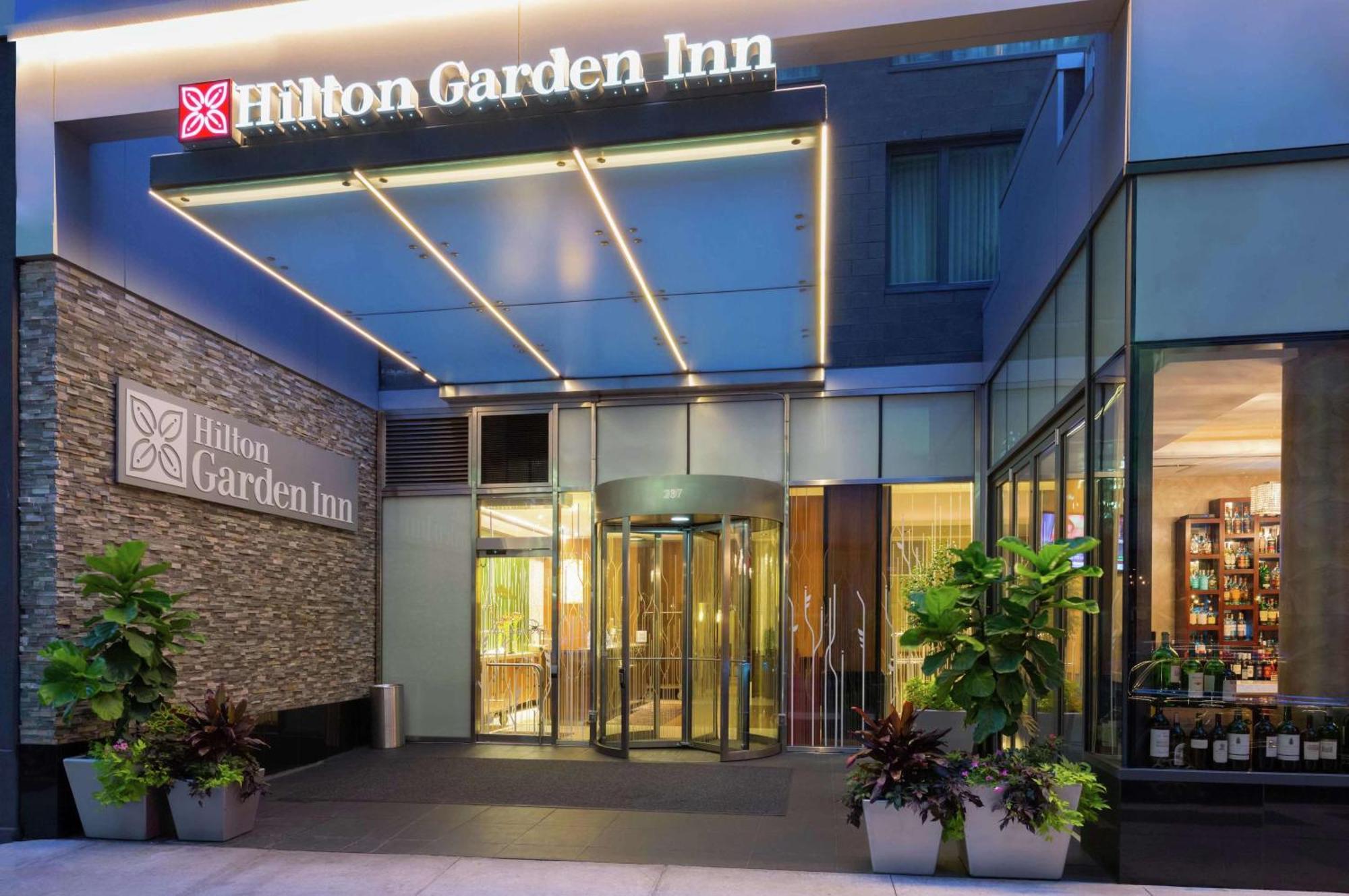 Hilton Garden Inn New York Central Park South-Midtown West Eksteriør bilde