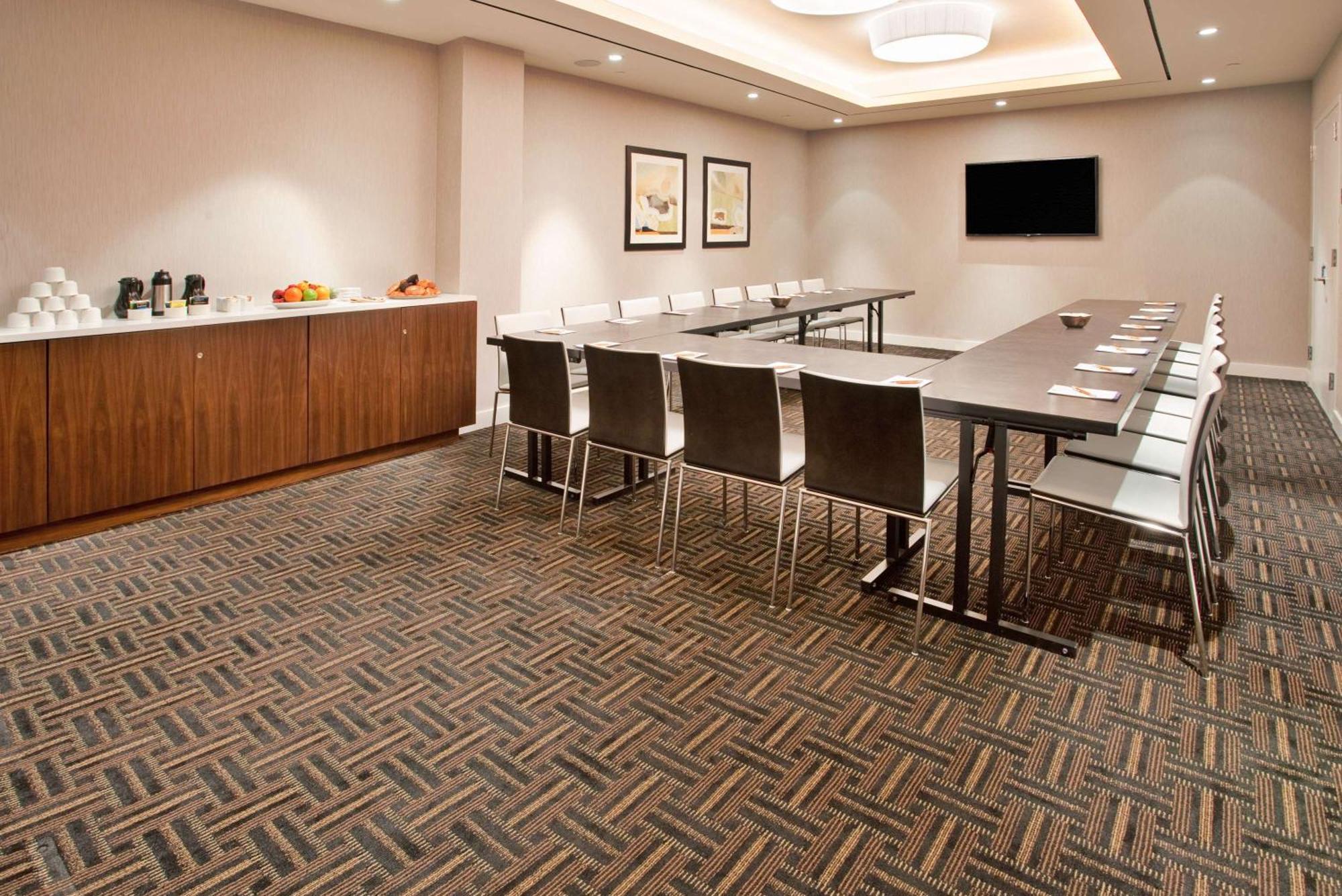 Hilton Garden Inn New York Central Park South-Midtown West Eksteriør bilde